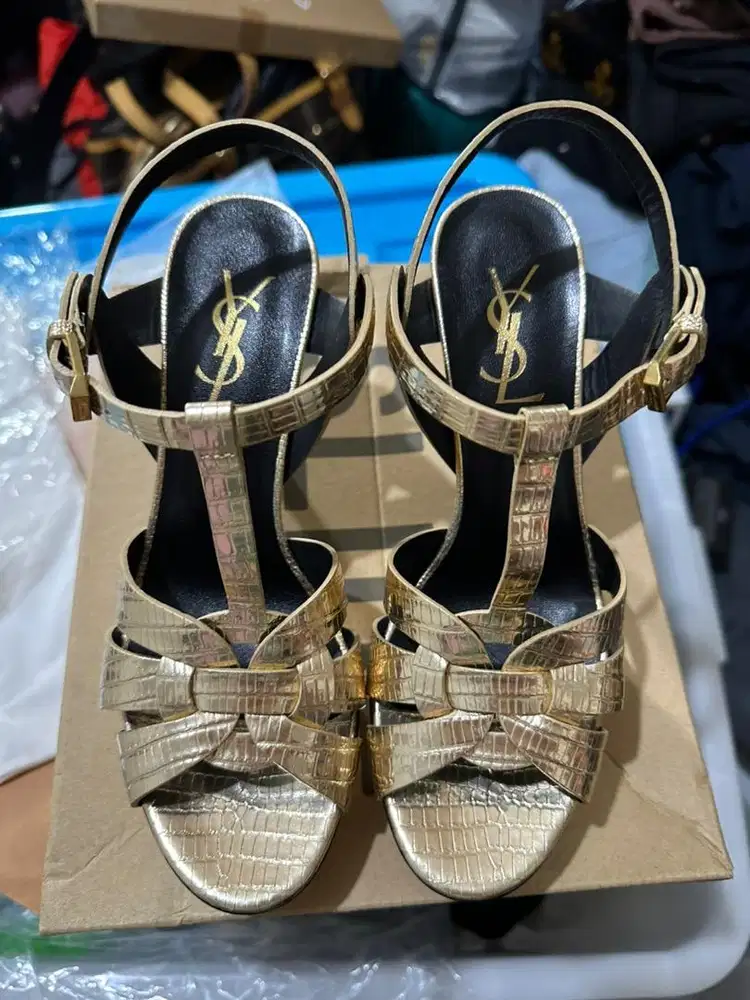 YSL Tribute Heels, Size 36. Good Condition. Like New, no box.