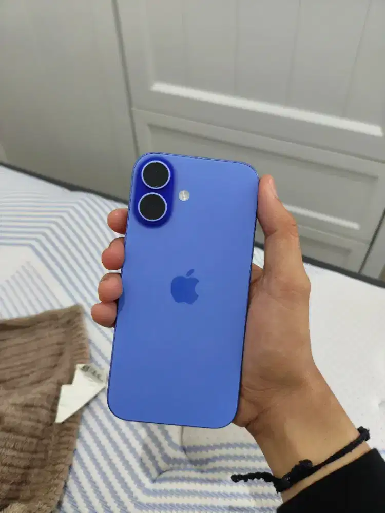Iphone 16 128gb Garansi aktif ibox