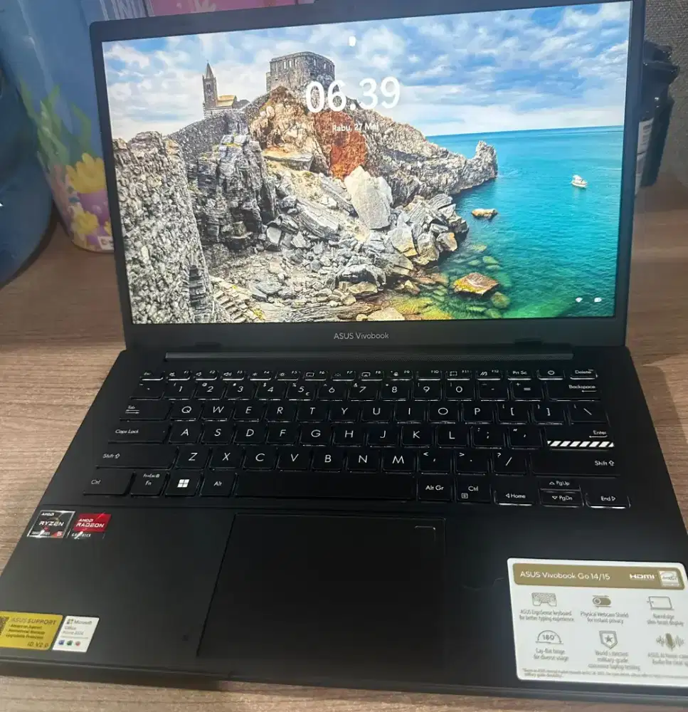 Laptop Asus Vivobook Go 14 Ryzen 5