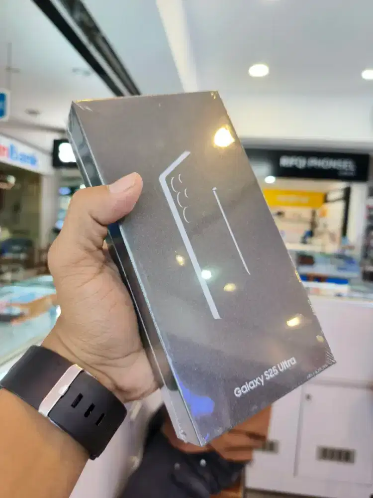 Galaxy S25 Ultra 12/256GB New Garansi Resmi SEIN 1 Tahun