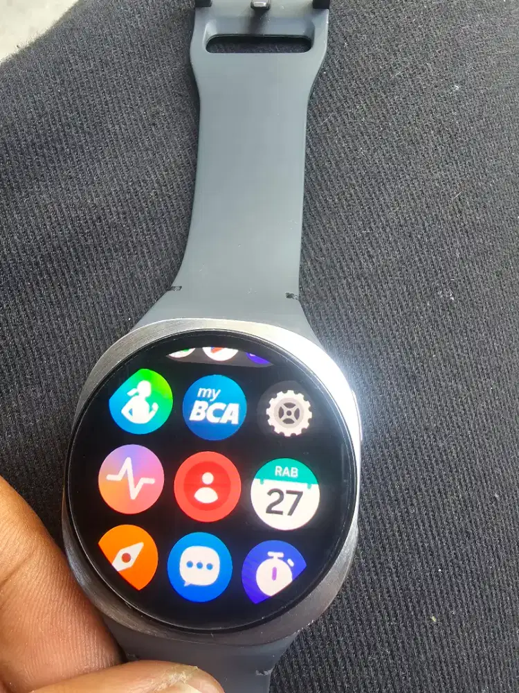 Samsung watch 8 size 40mm