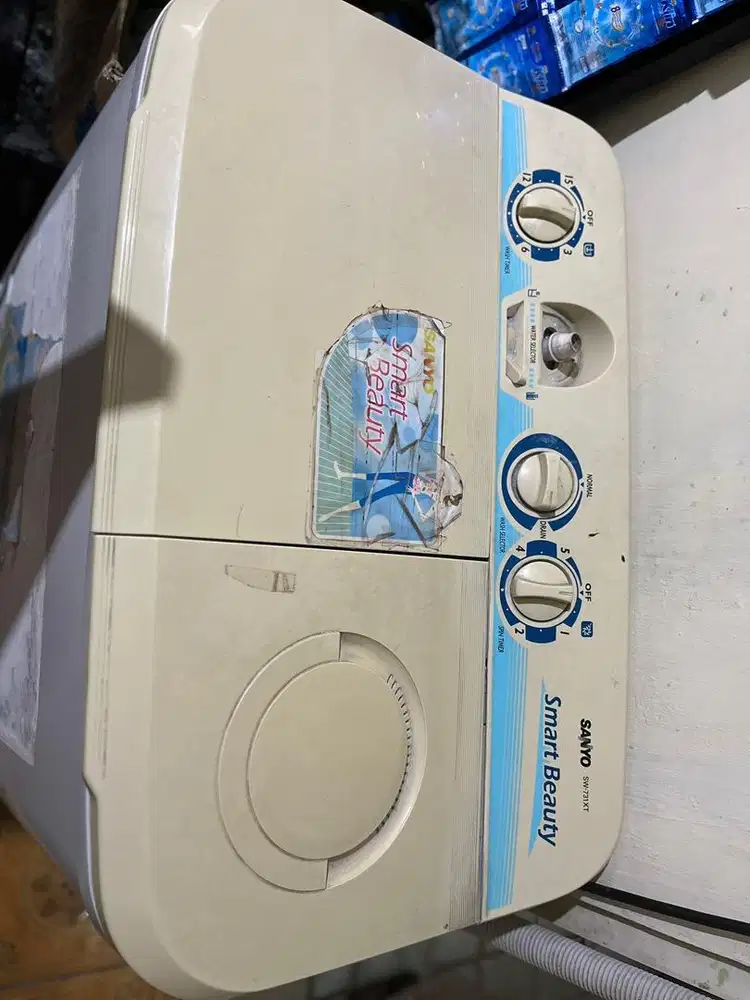 Mesin cuci sanyo bekas kondisi rusak