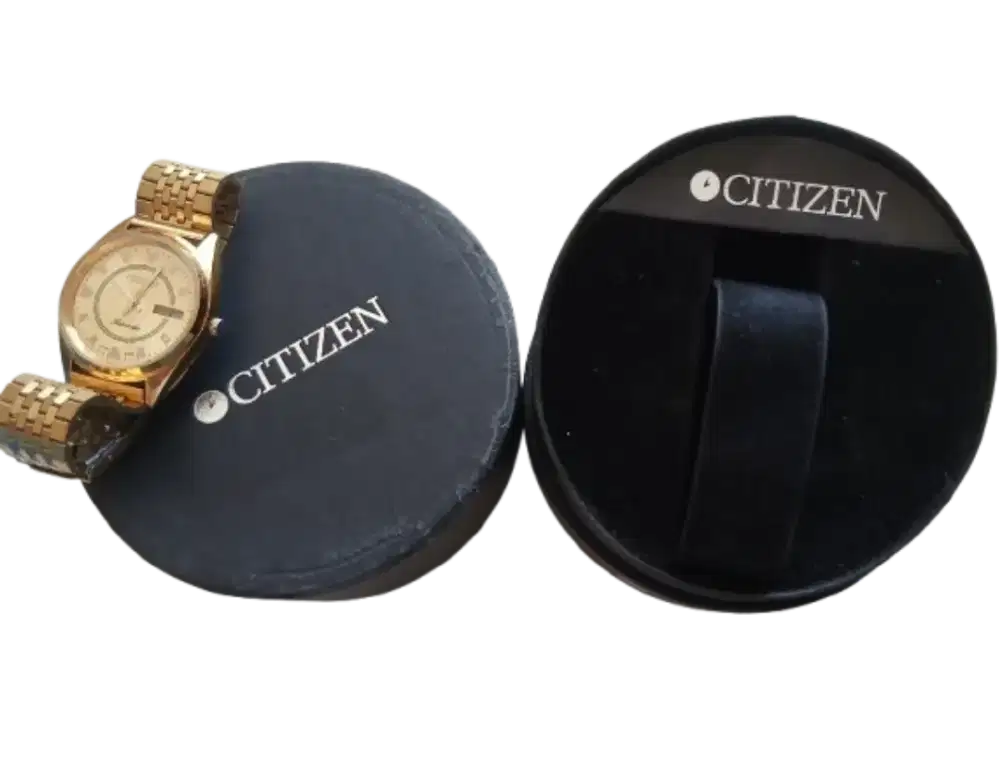 Jam Citizen Automatic minus Tanggal kurang lancar