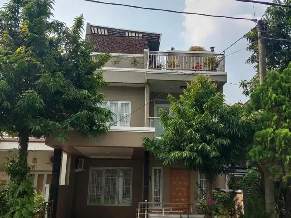 Di Jual Rumah 3 Lantai Full Furnished di Sentul City – Minimalis Modern | Dekat AEON & Tol | SHM Nego sampai jadi