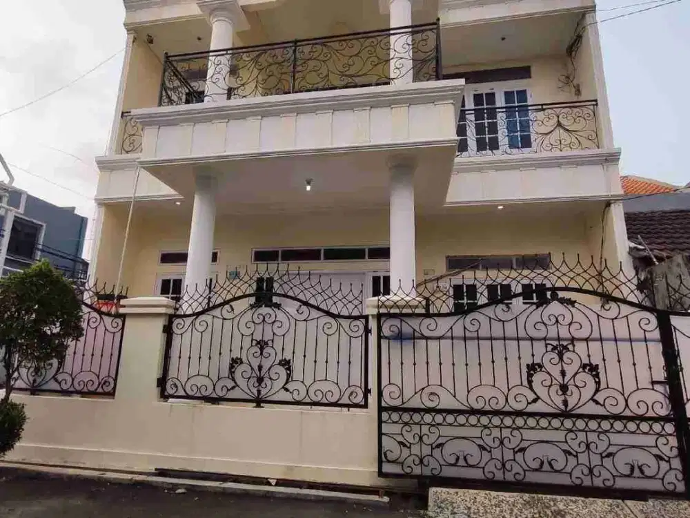 Rumah Hook 3KT 2KM 90/180 SHM  Taman Wisma Asri, Bekasi Utara