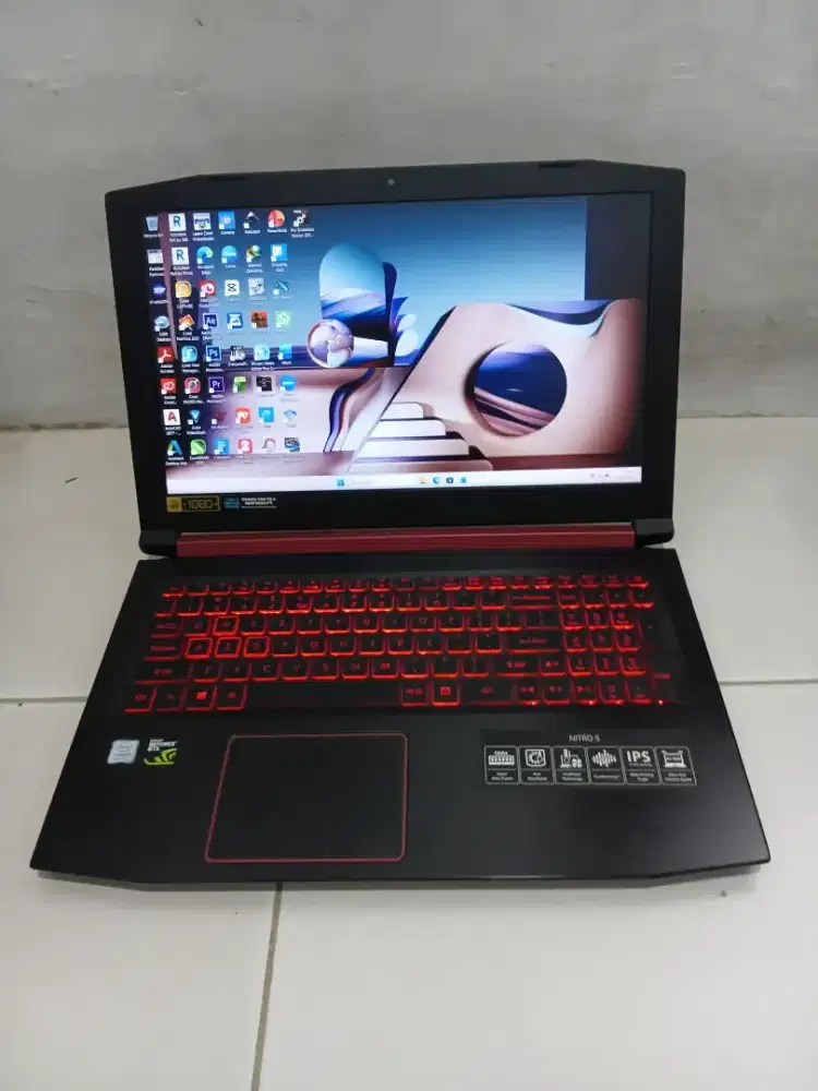 Laptop Acer Nitro AN515 52 Normal siap pakai