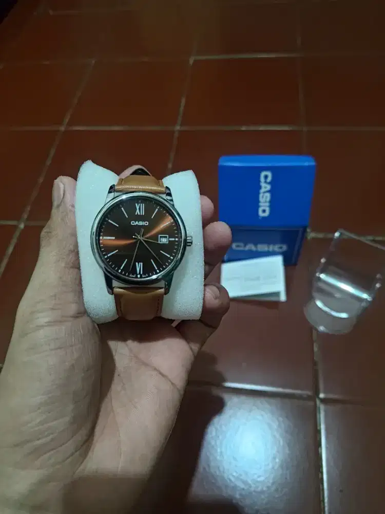 Casio MTP V002L