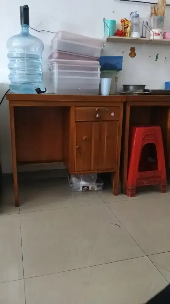 2 KURSI + 1 MEJA KOKOH BERAT