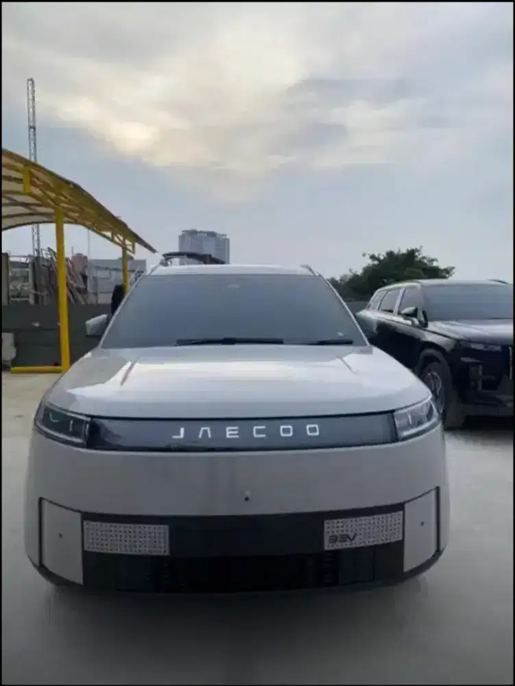 JAECOO J5 EV PREMIUM