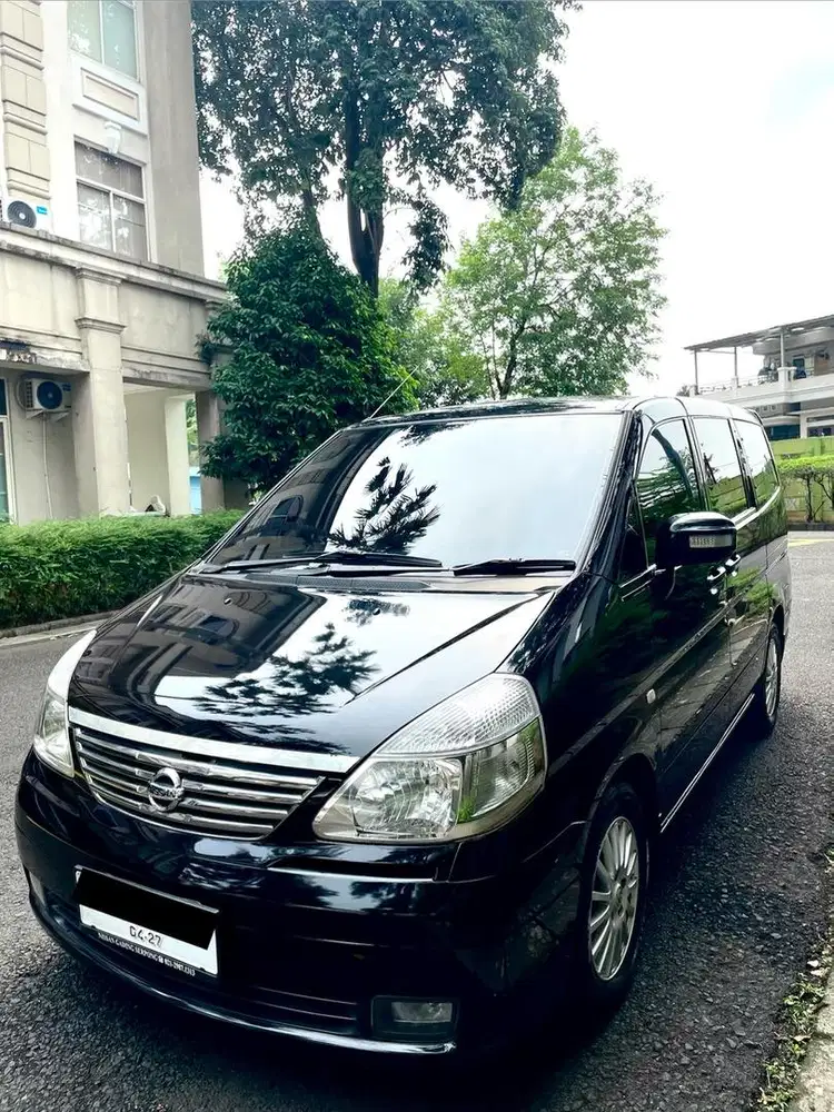 Nissan Serena Highway Star 2.0 AT 2012