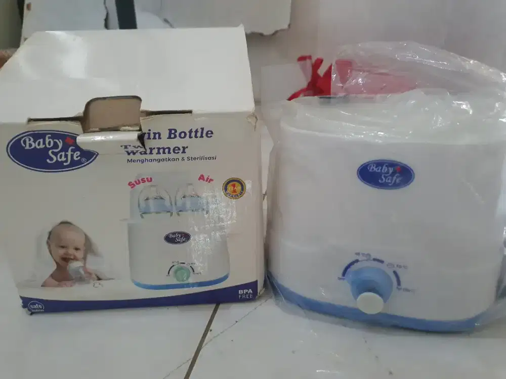 Penghangat botol bayi