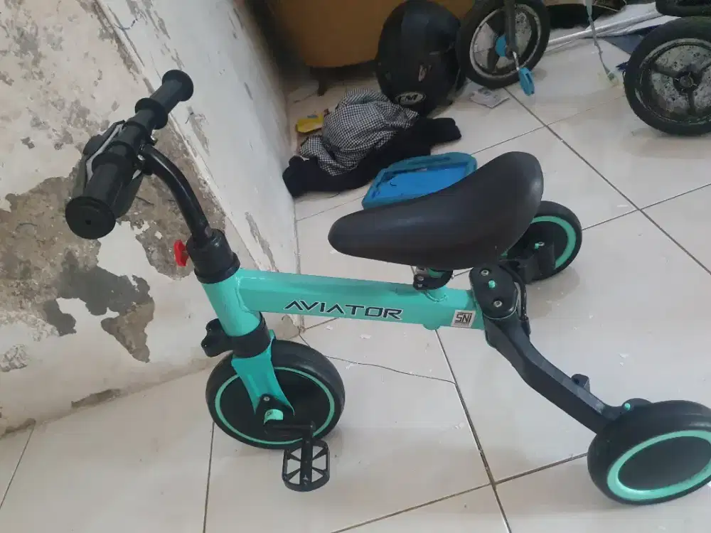 Sepeda anak balita