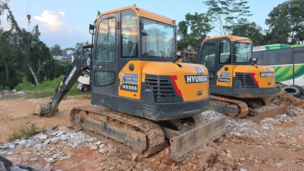 Mini excavator exca hyundai hx55 5ton