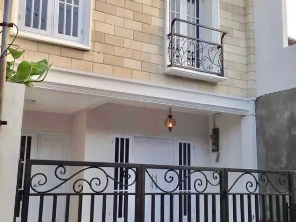 Dijual Rumah Tebet Barat Bagus & Siap Huni 2 Lantai Jalan 1 Mobil