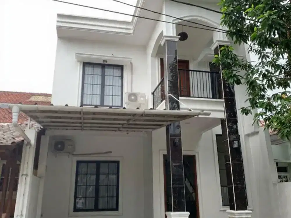 Di Jual Rumah SHM di Sentul City Vinesia Raya – 3+1 KT 3+1 KM Rumah Luas & Strategis Harga Nego
