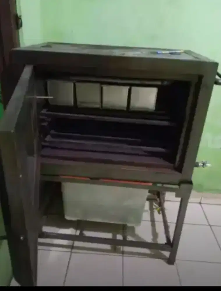 Jual 2 unit oven untuk usaha membuat roti ,kue dan jualan ubi Cilembu