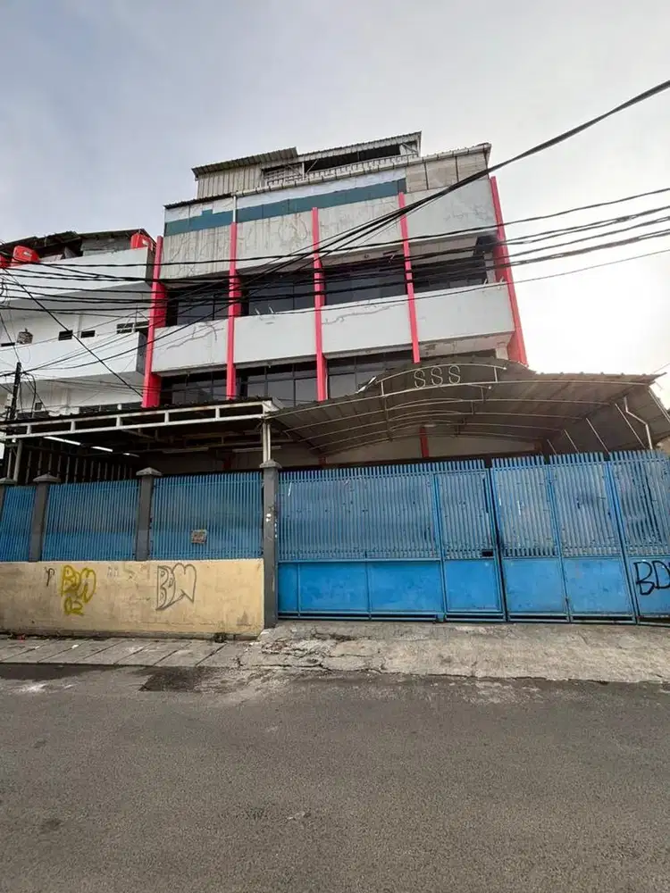 Over Alih Gedung Gudang Kantor 5 Lantai Bandengan Utara Jakarta Barat