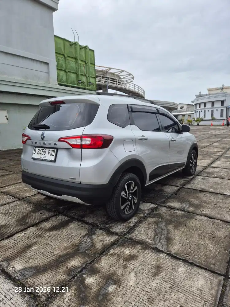 Renault Triber 2020 Bensin