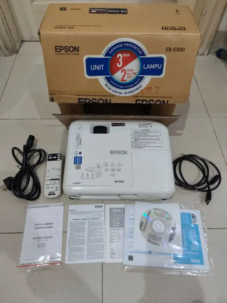 For Sale Proyektor Epson EB-E500 fullset like new bgt (di mahar)