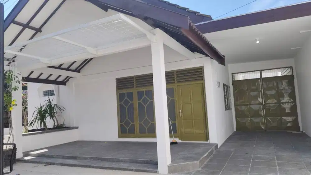 DIJUAL RUMAH HOOK BARU RENOV TOTAL