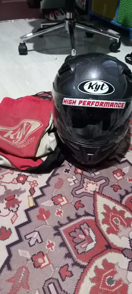 helm KYT original