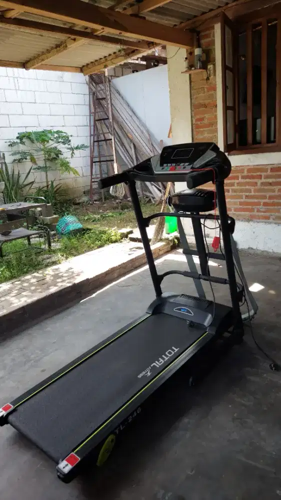 treadmill total fitnes tl 246 2nd bisa tt sepeda