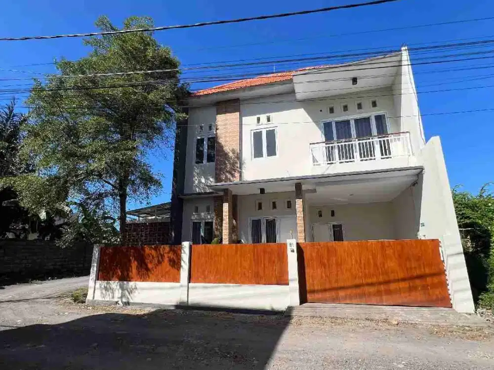 Dijual Rumah posisi Hook di Area Perumahan Sanur