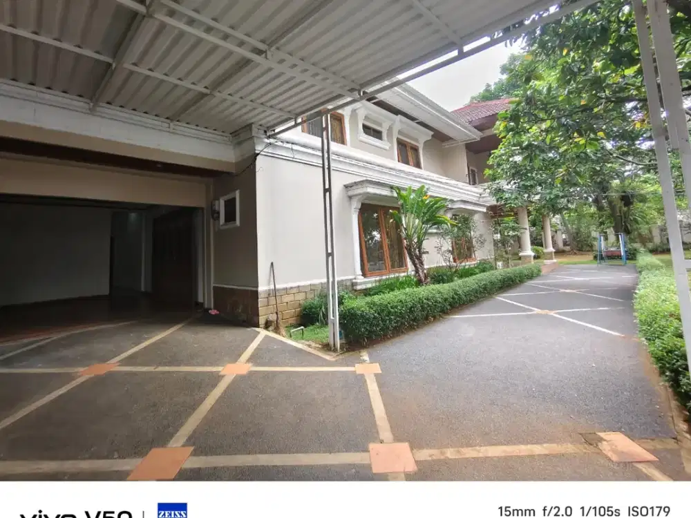 Di Jual Rumah Mewah Hook Luas di Sentul Bogor  Harga di bawah pasaran LT 1050 Ada 11 KT Harga Nego sampai Jadi