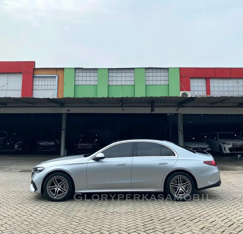 Mercedes Benz E300 AMG 2024/ 2025 KM 700 ANTIK Mercy E300 E 300