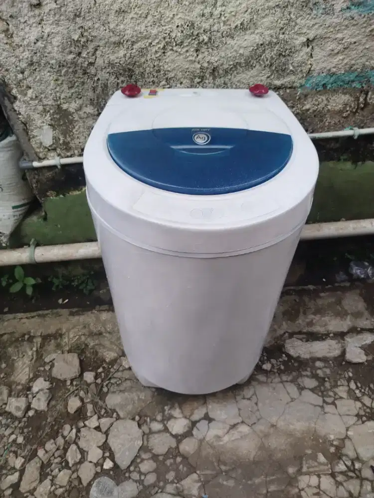 Bismillah dijual mesin cuci Sharp normal manual