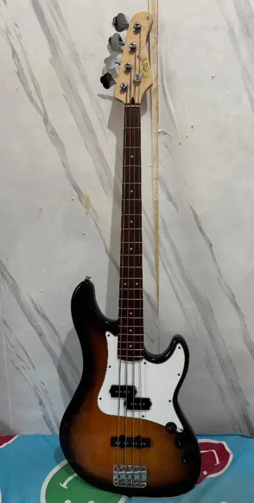 Bass Cort GB14PJ