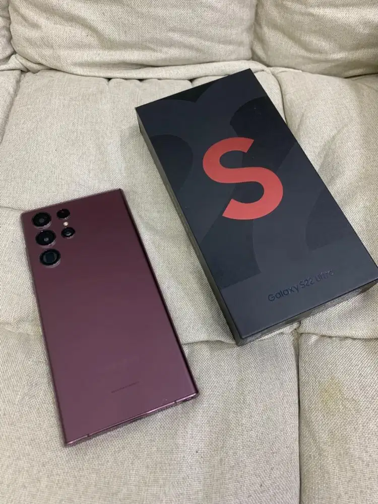 Samsung s22 ultra 12/256GB SEIN
