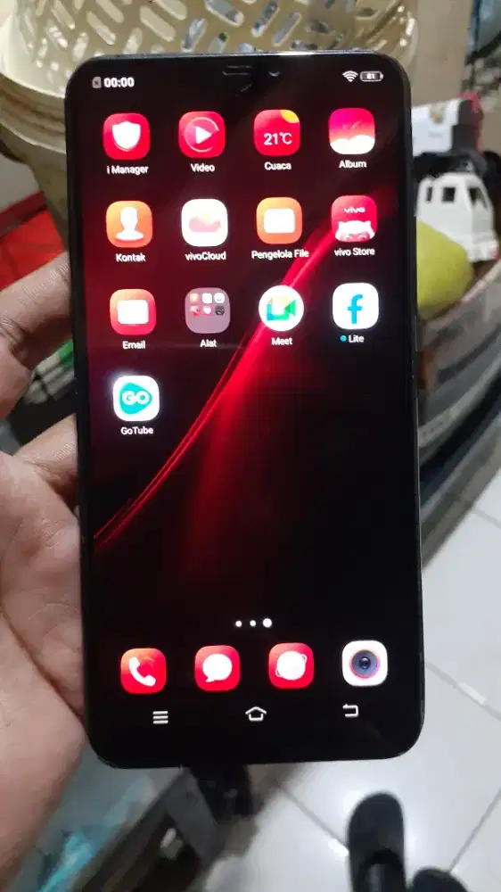 Vivo Y81 4G 3/32 layar 6.2 inchi mulus