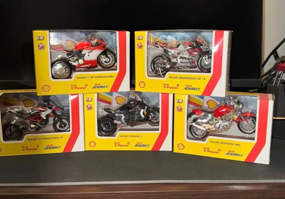 Ducati Shell Diecast 1:18