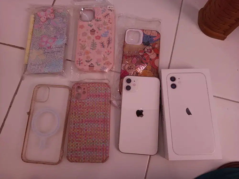 DIJUAL IPHONE 11/64 PUTIH (ibox)