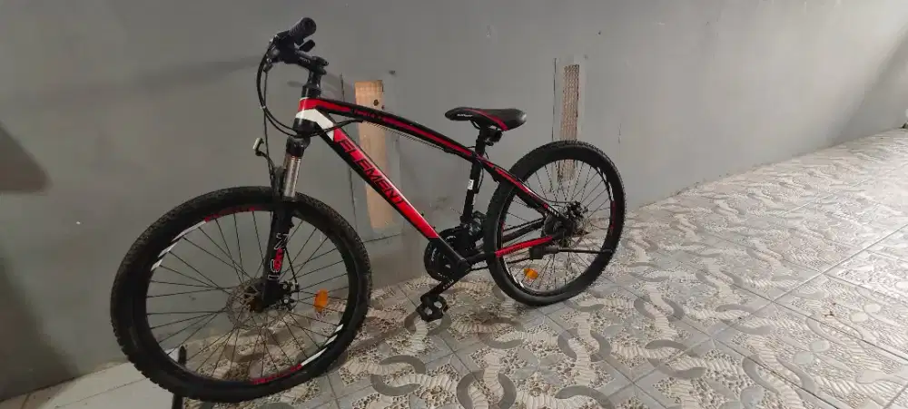 Sepeda Element XC 100