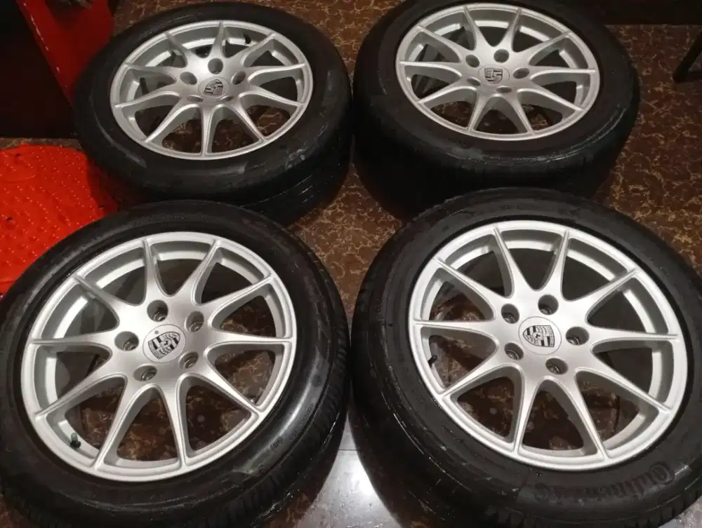 Porsche R18 Panamera,Cayenne,Boxter,911,Cyman,VW Touareq,dkk