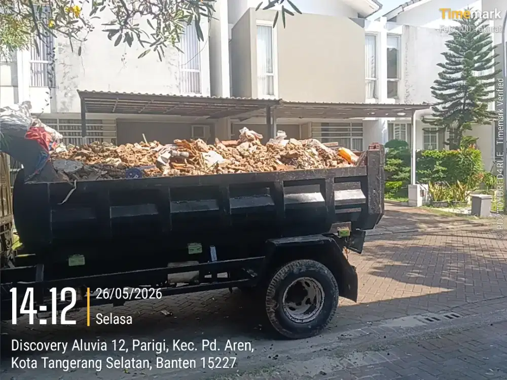 Jasa buang puing dan angkut sampah