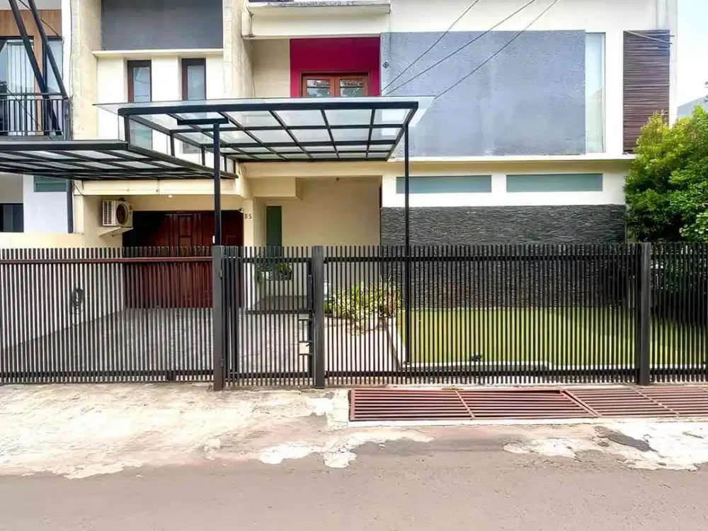 Jual Rumah Modern Siap Huni LT 248m2 Seberang Citos, Cilandak.
