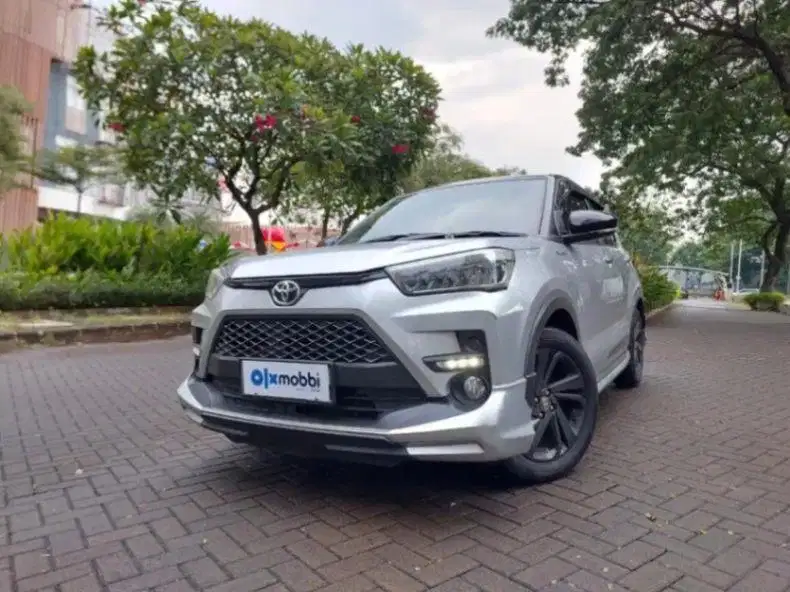 KM LOW PAJAK HIDUP TOYOTA RAIZE 1.0 GR SPORT TWO TONE BENSIN-AT