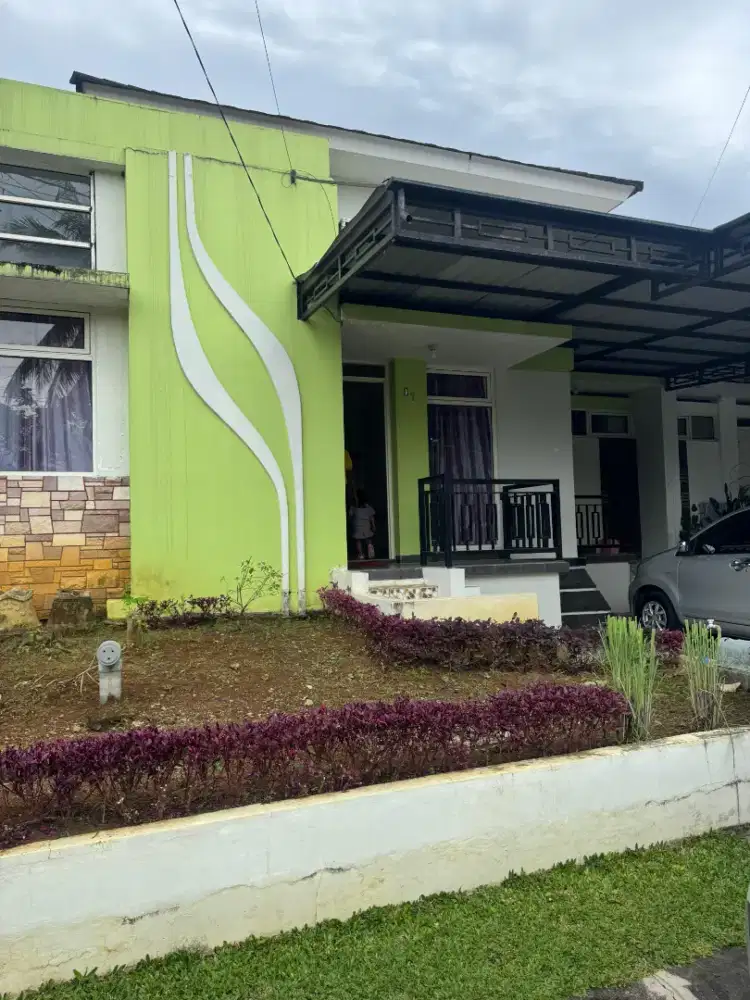 Disewakan rumah cluster full furnished