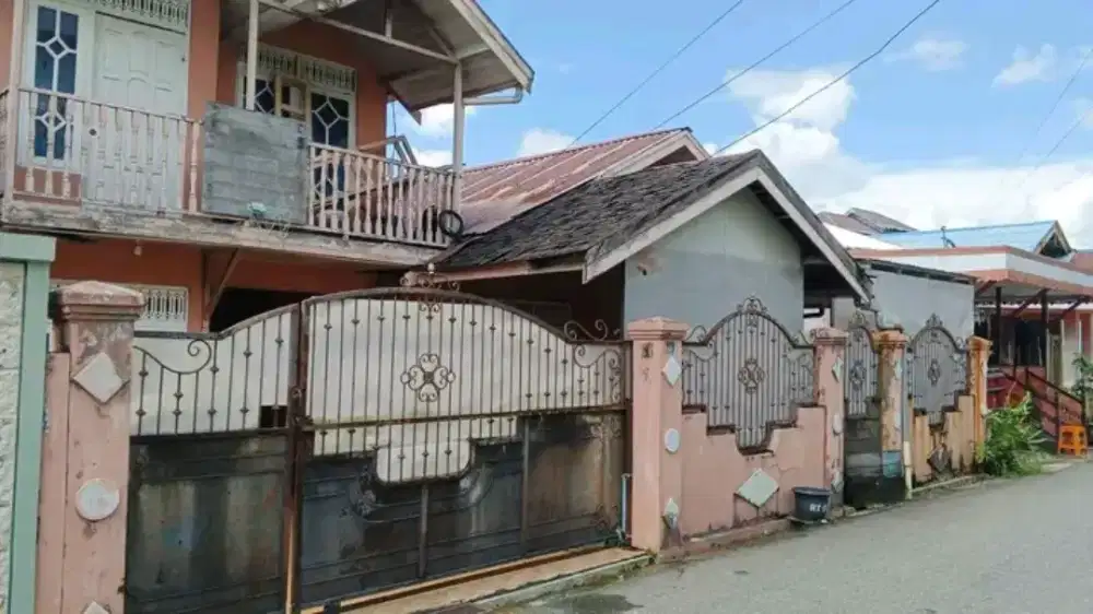 Dijual Rumah di Pramuka dekat Sari Mulia