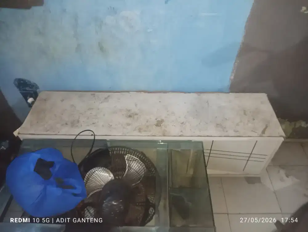 3 lemari baju pakaian