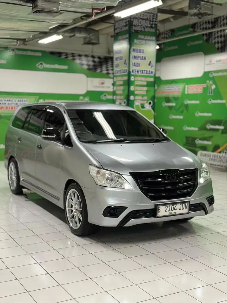 TOYOTA KIJANG INNOVA BARONG G 2.5 DIESEL MATIC 2013