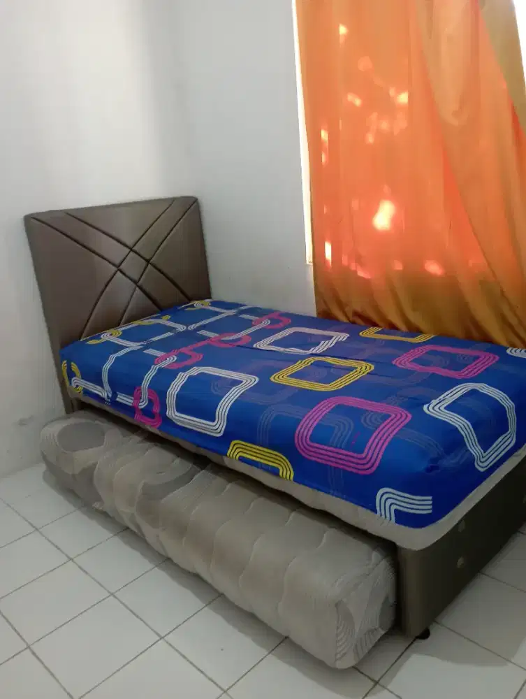 Kasur springbed comforta double atas bawah