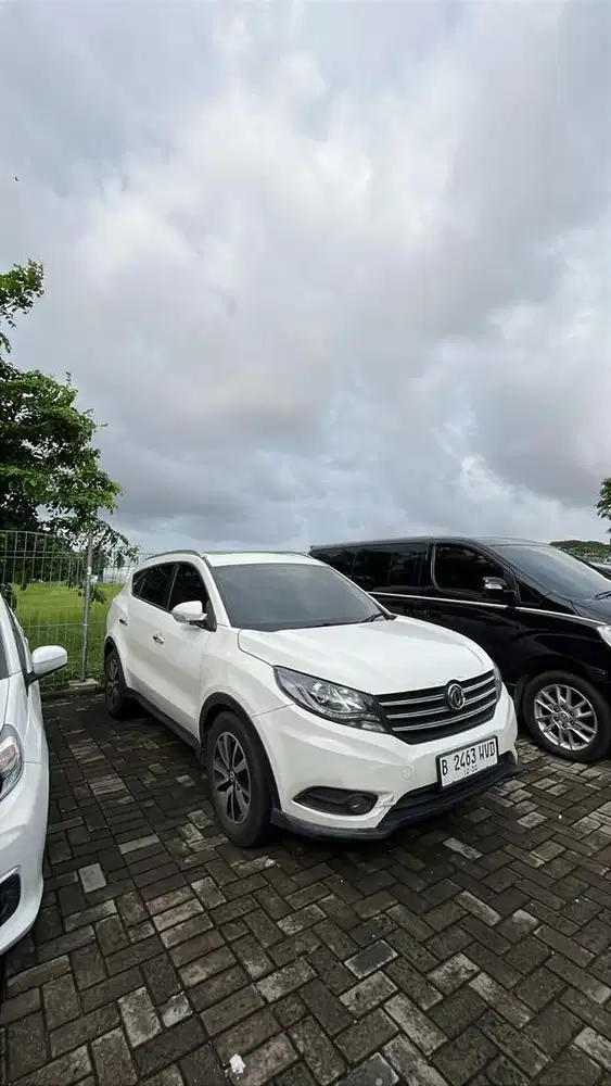 DFSK GLORY 580 1.5 T LUXURY