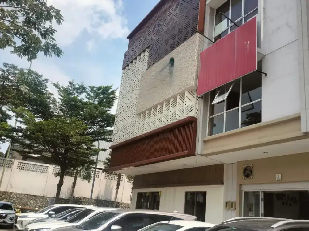 Dijual Lelang Ruko Sorrento Junction Jalan Ir Soekarno, Kelurahan Curug Sangereng, Kecamatan Kelapa Dua, Kabupaten Tangerang