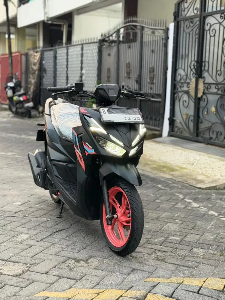 KM BARU 6 KILO! HONDA VARIO 125 STREET 2025 BLN 12 /2026 KEYLSS