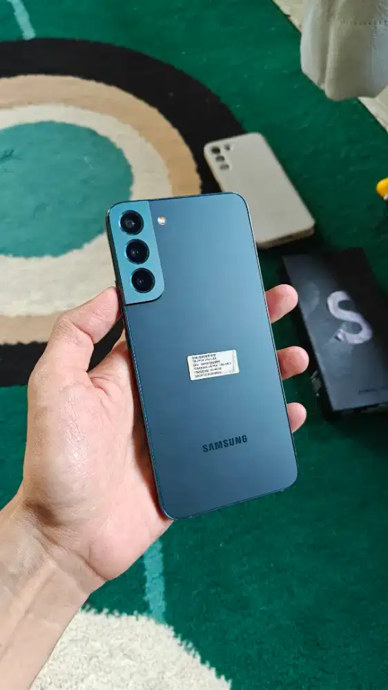 Samsung S22+ 8/256