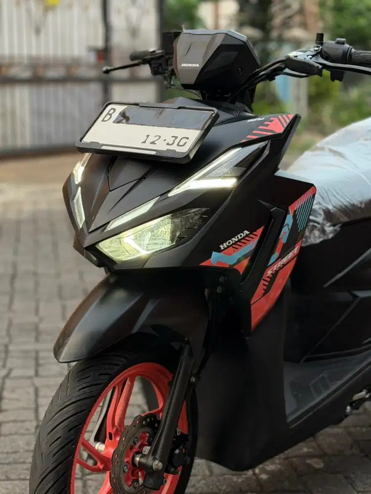 KM BARU 6 KILO! HONDA VARIO 125 STREET 2025 BLN 12 /2026 KEYLSS